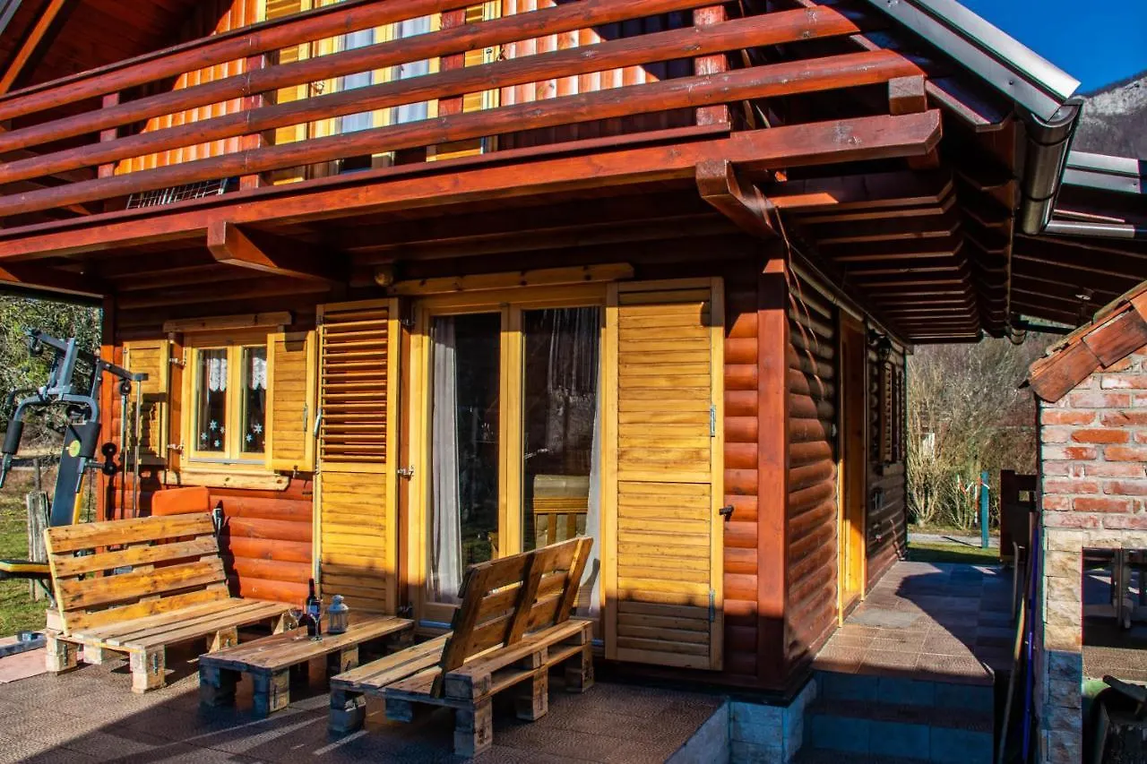 Petit Chalet Belosevic Kuzelj Holiday home