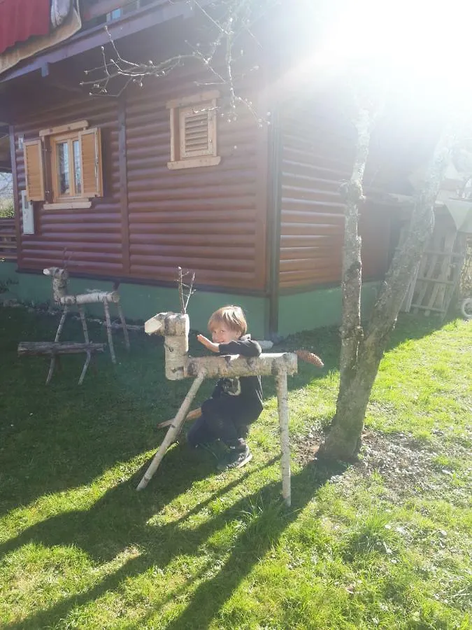 Holiday home Petit Chalet Belosevic Kuzelj Croatia